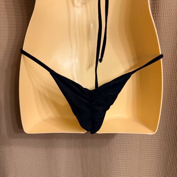 Violate Black Bikini Swim Wear Women's Top-M - Bottom-S - Picture 4 of 6